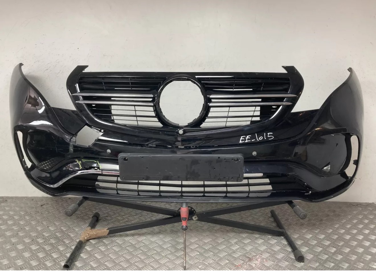 Mercedes-Benz EQC Bumper (Front)