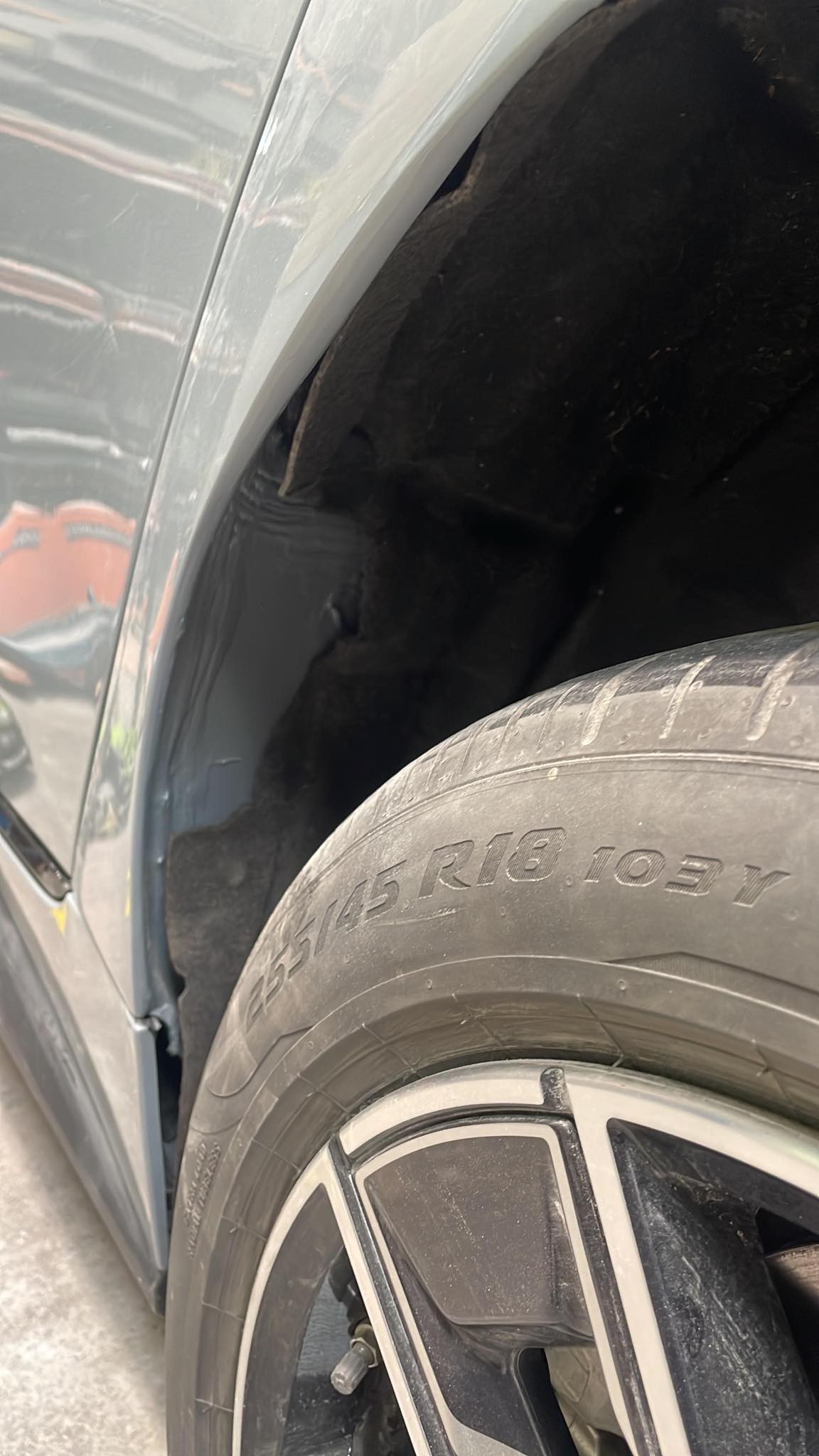 BMW I4 INNER WING/ARCH LINER (REAR N/S)