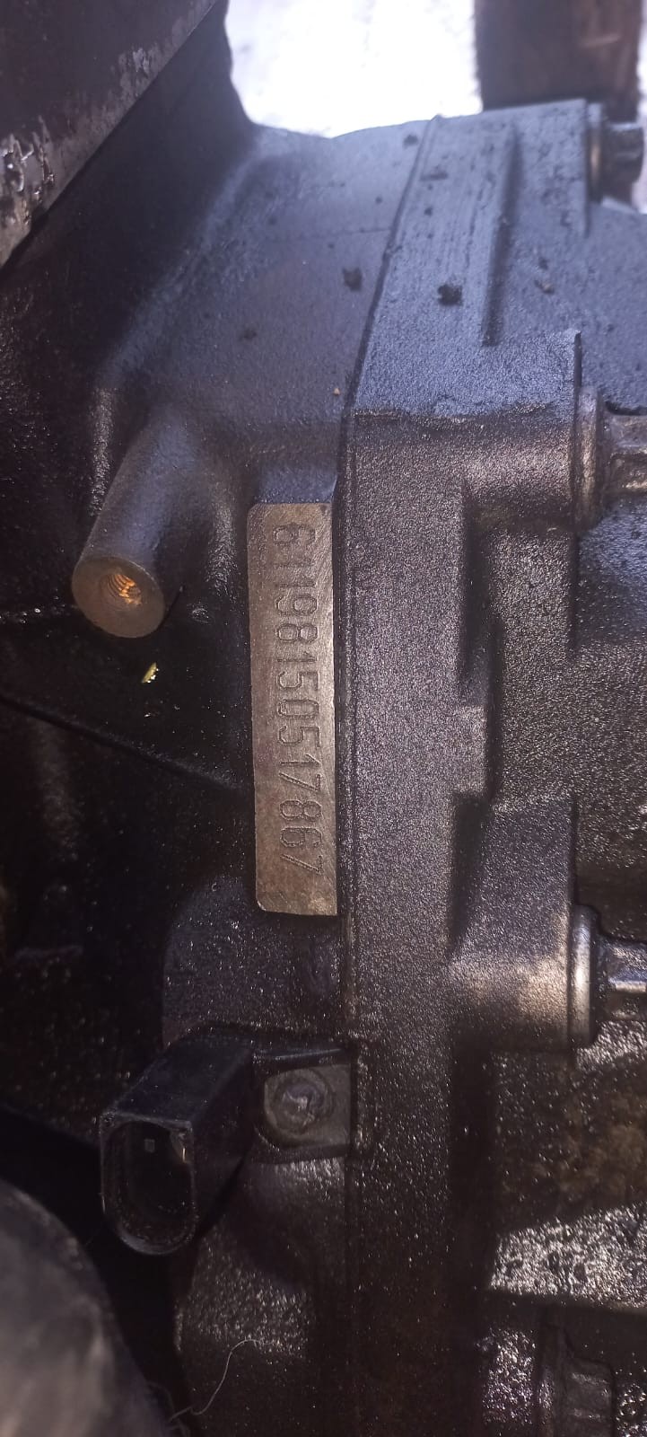 Mercedes-Benz Sprinter engine