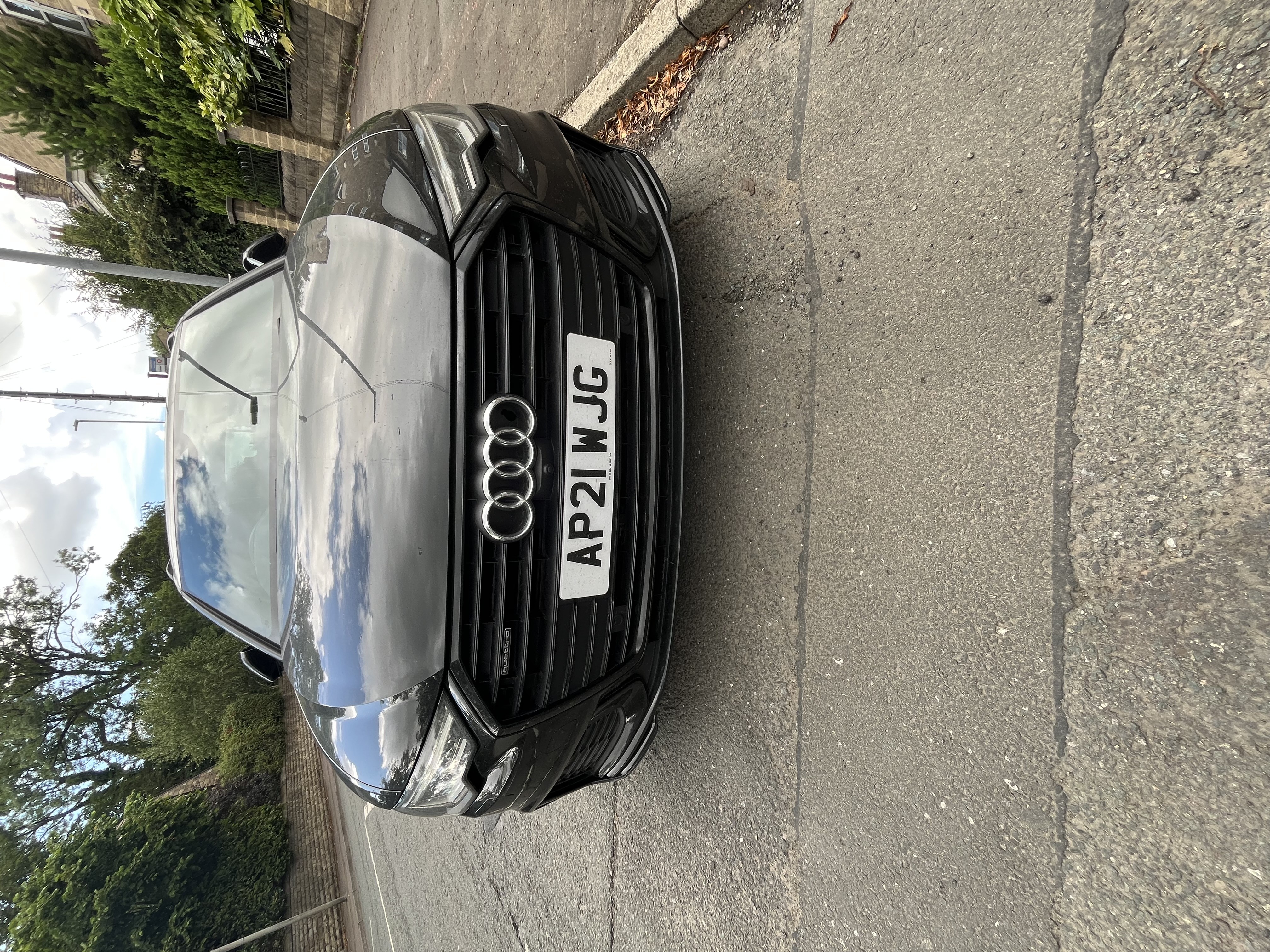 Audi A6 Avant front grill