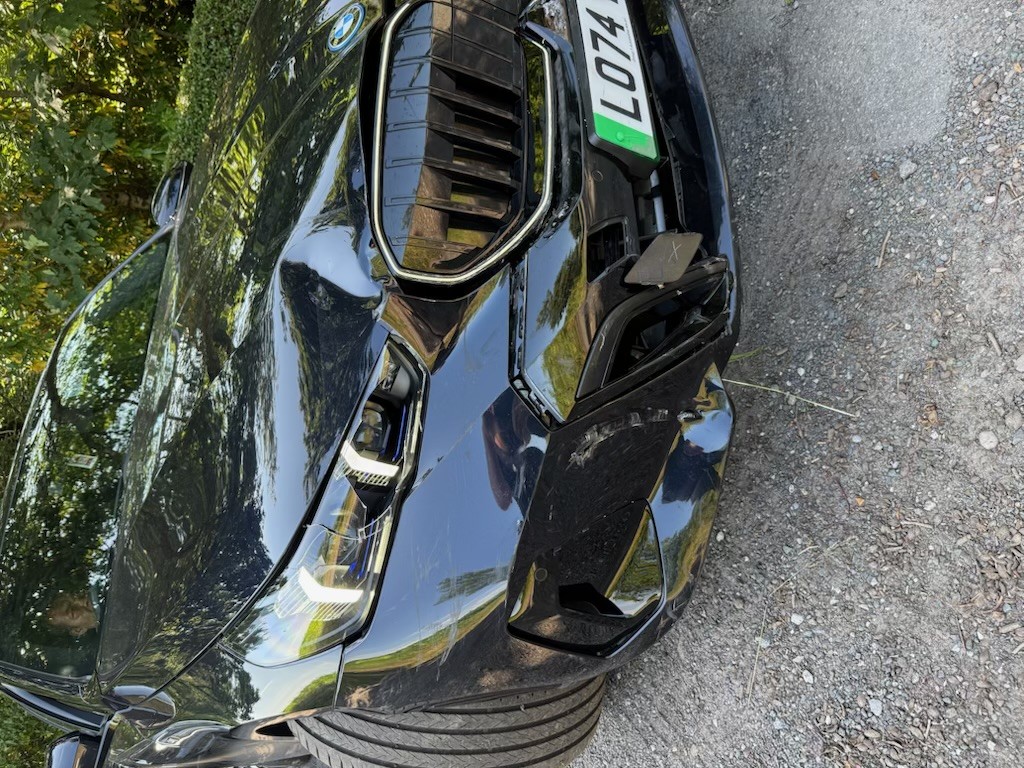 BMW I5 Bonnet