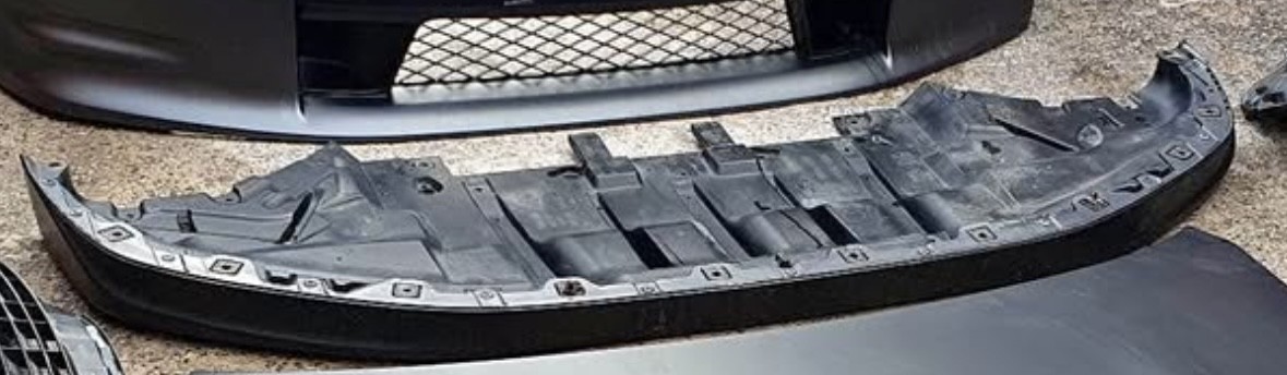 NISSAN GT-R front splitter