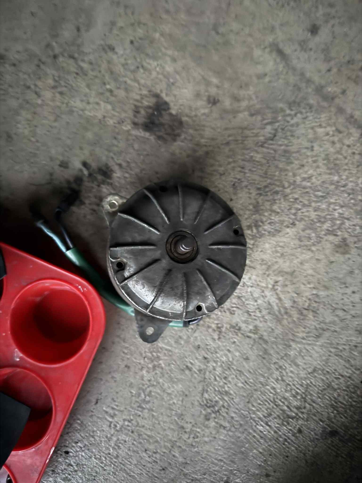 Talbot Express radiator fan motor