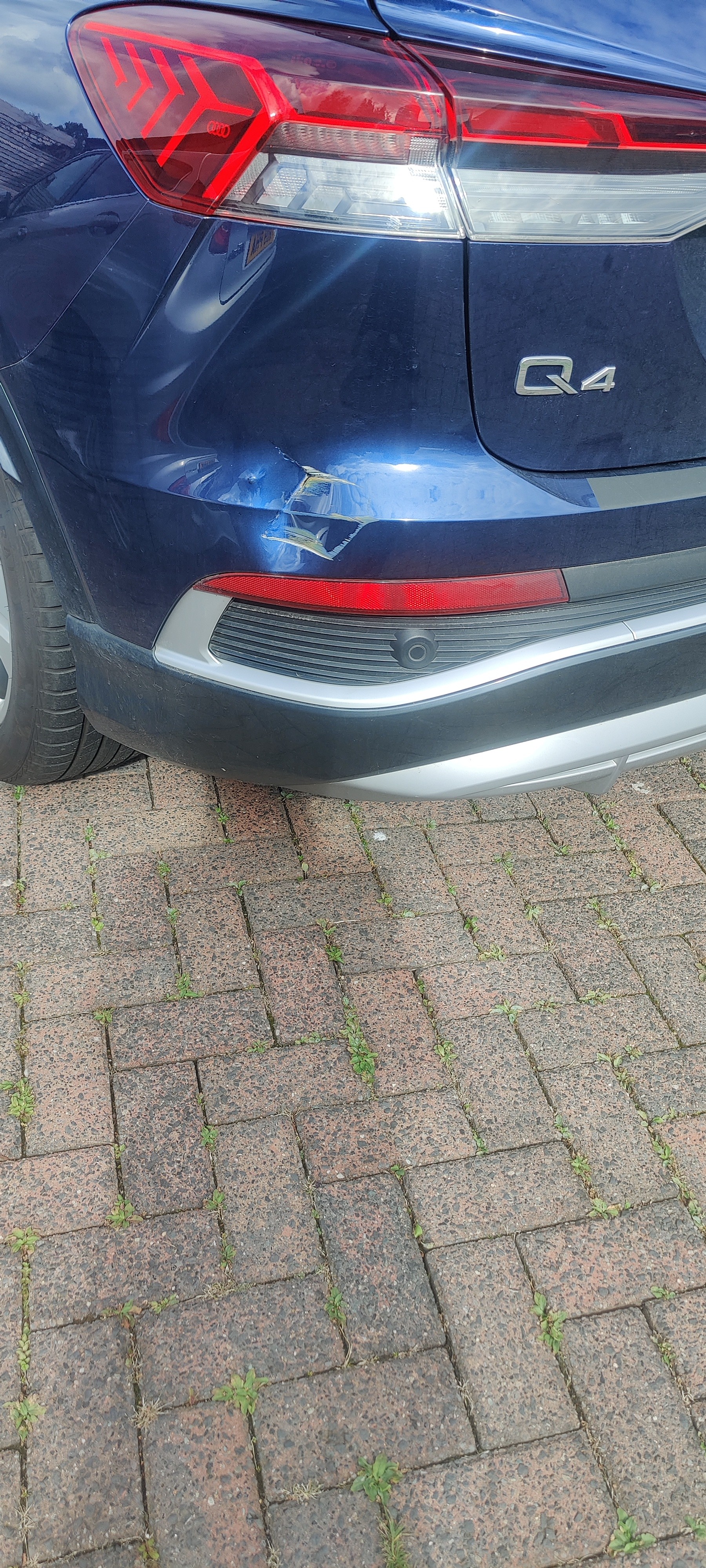 AUDI Q4 E-Tron rear quarter panel left
