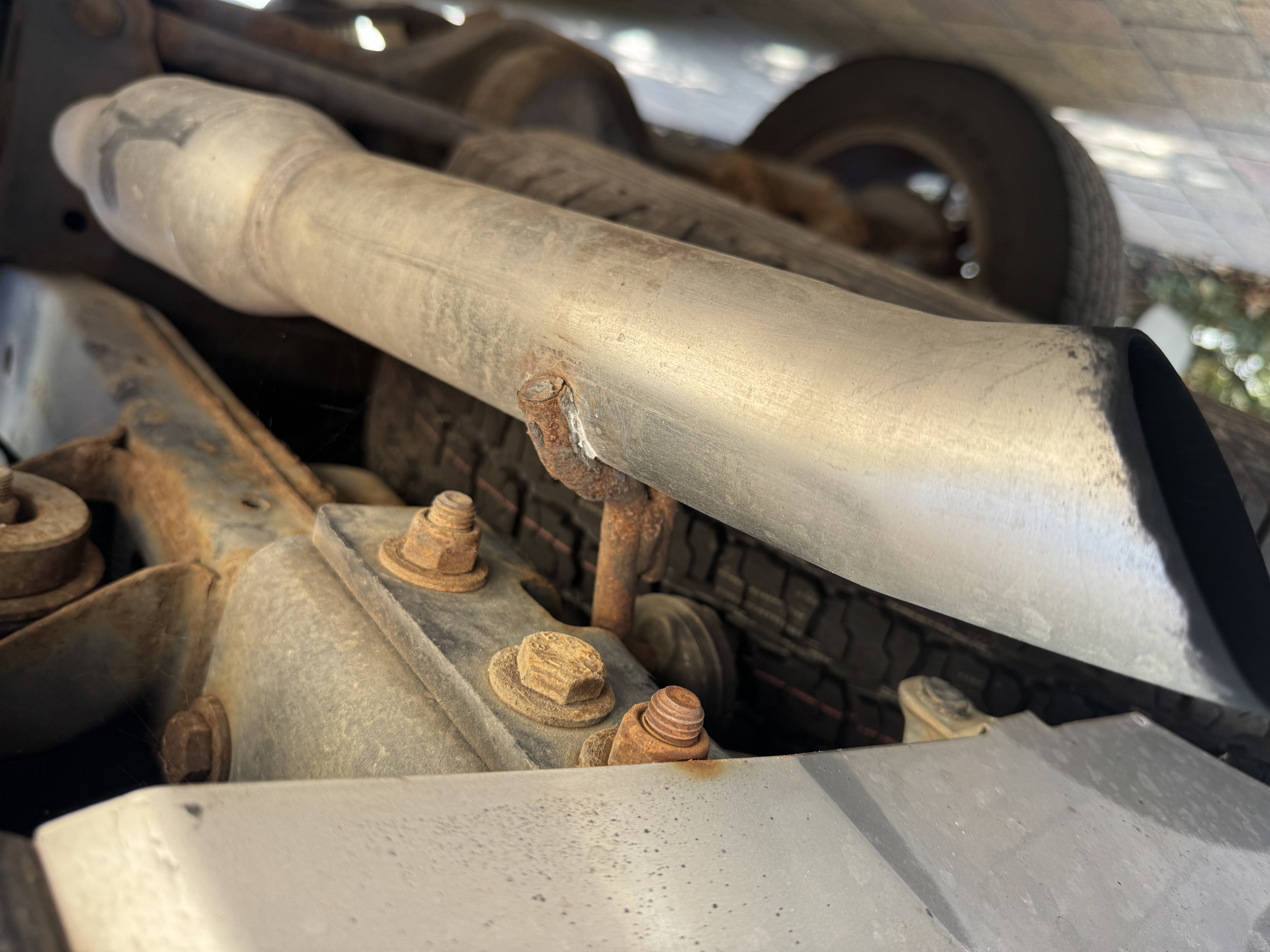 MITSUBISHI Shogun Sport Exhaust Middle Section