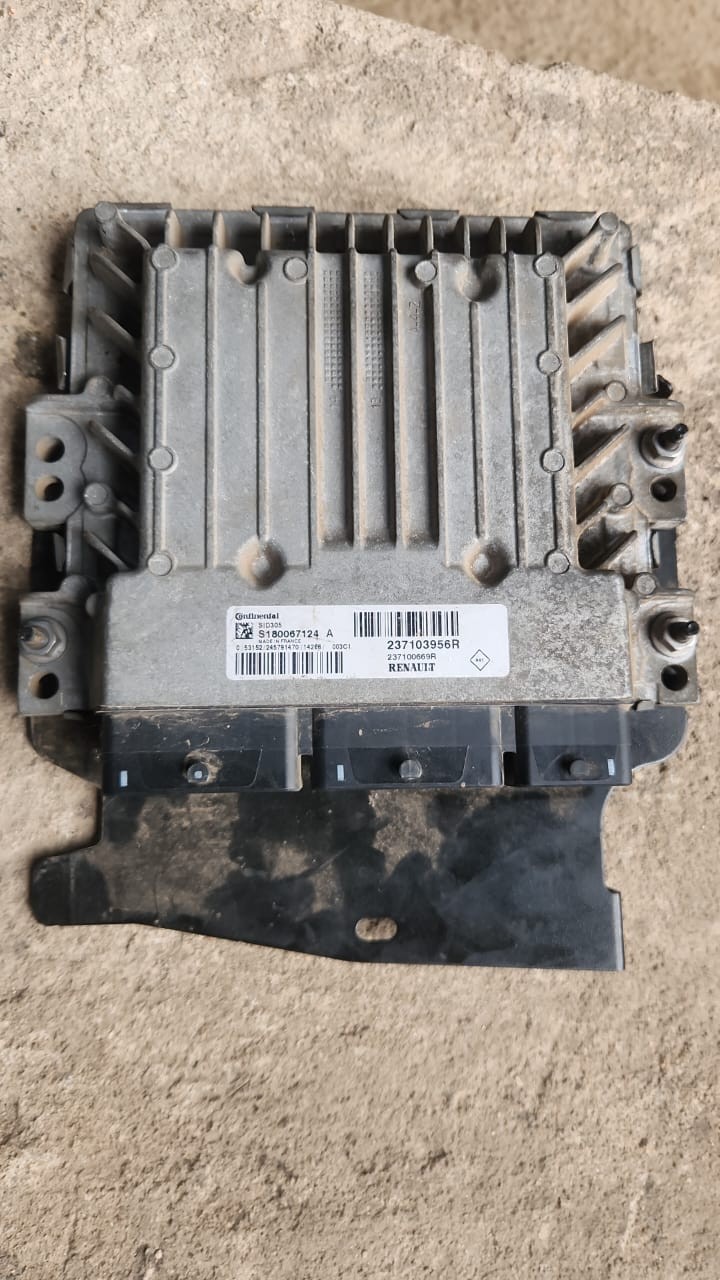 Renault Scenic computer ecu