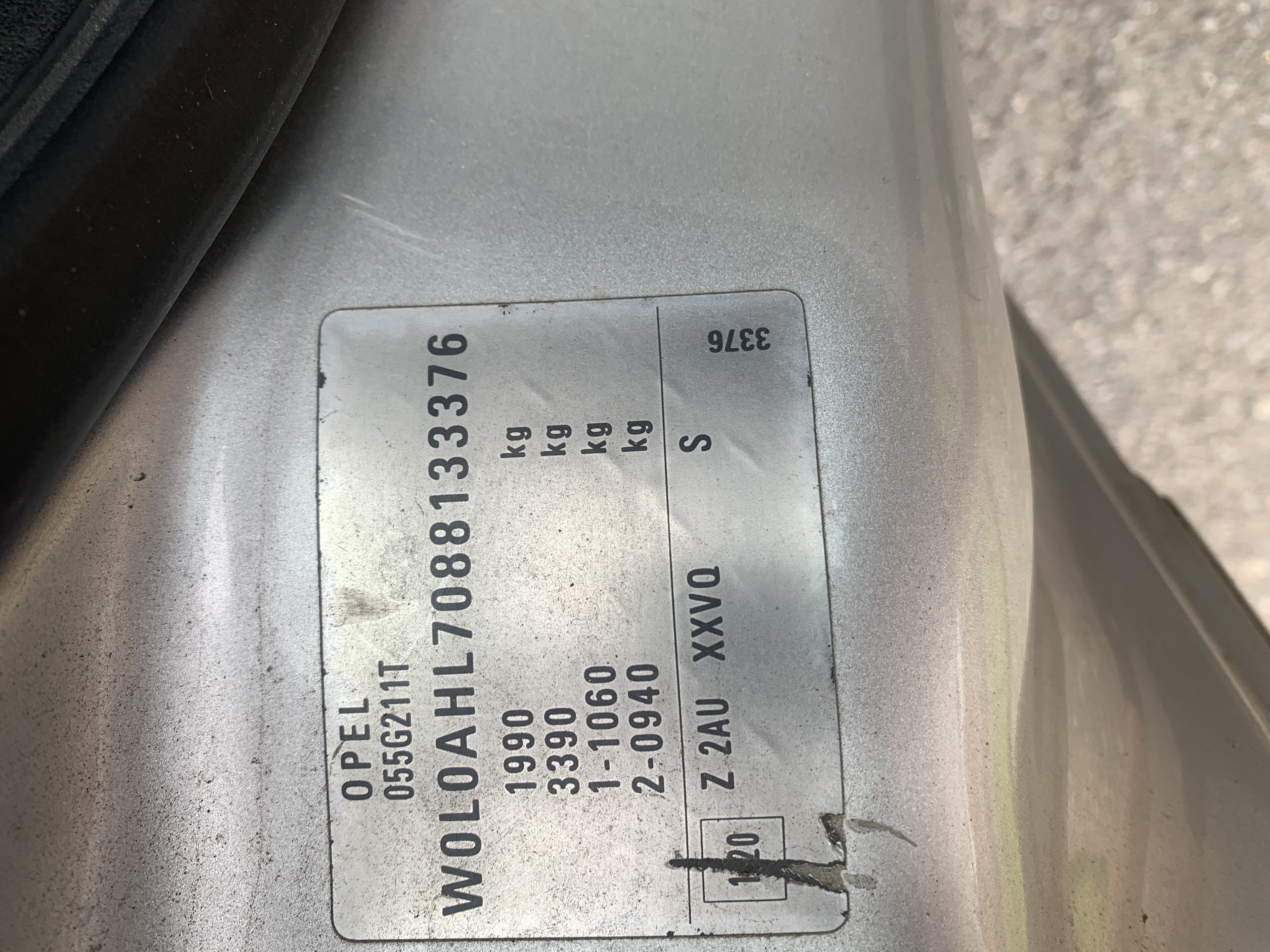 VAUXHALL Astravan drivers door