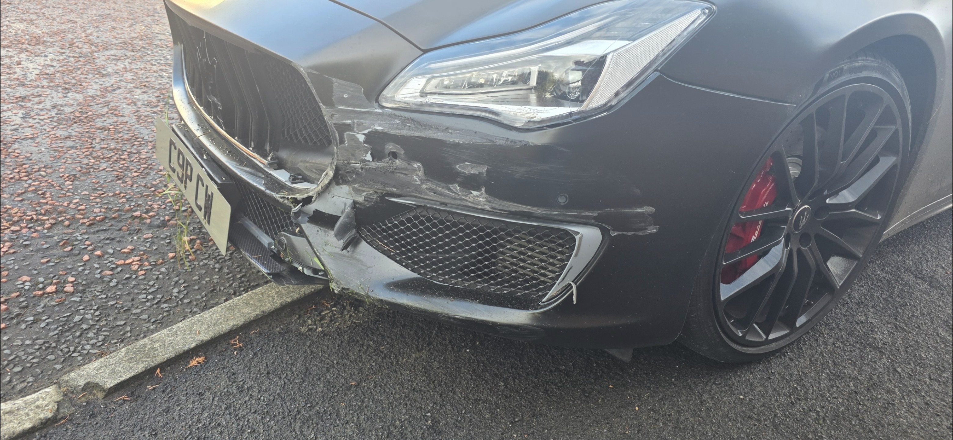MASERATI Quattroporte Bumper (Front)