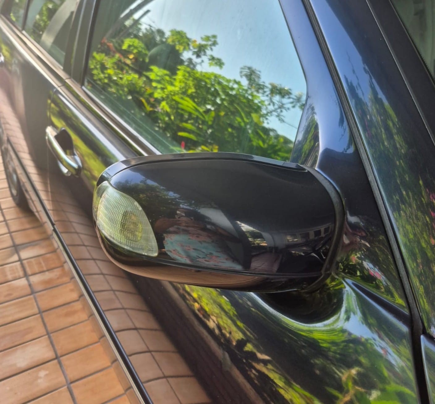 Mercedes-Benz E-Class OS Right Door Mirror, Powerfold Electric