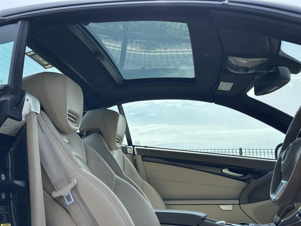 Mercedes-Benz SL-Class HEADLINER