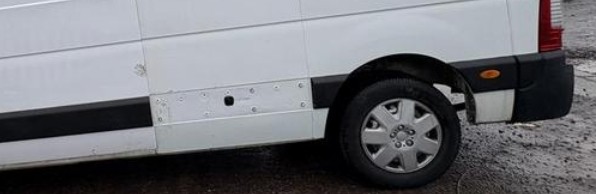 NISSAN NV400 nearside body trim