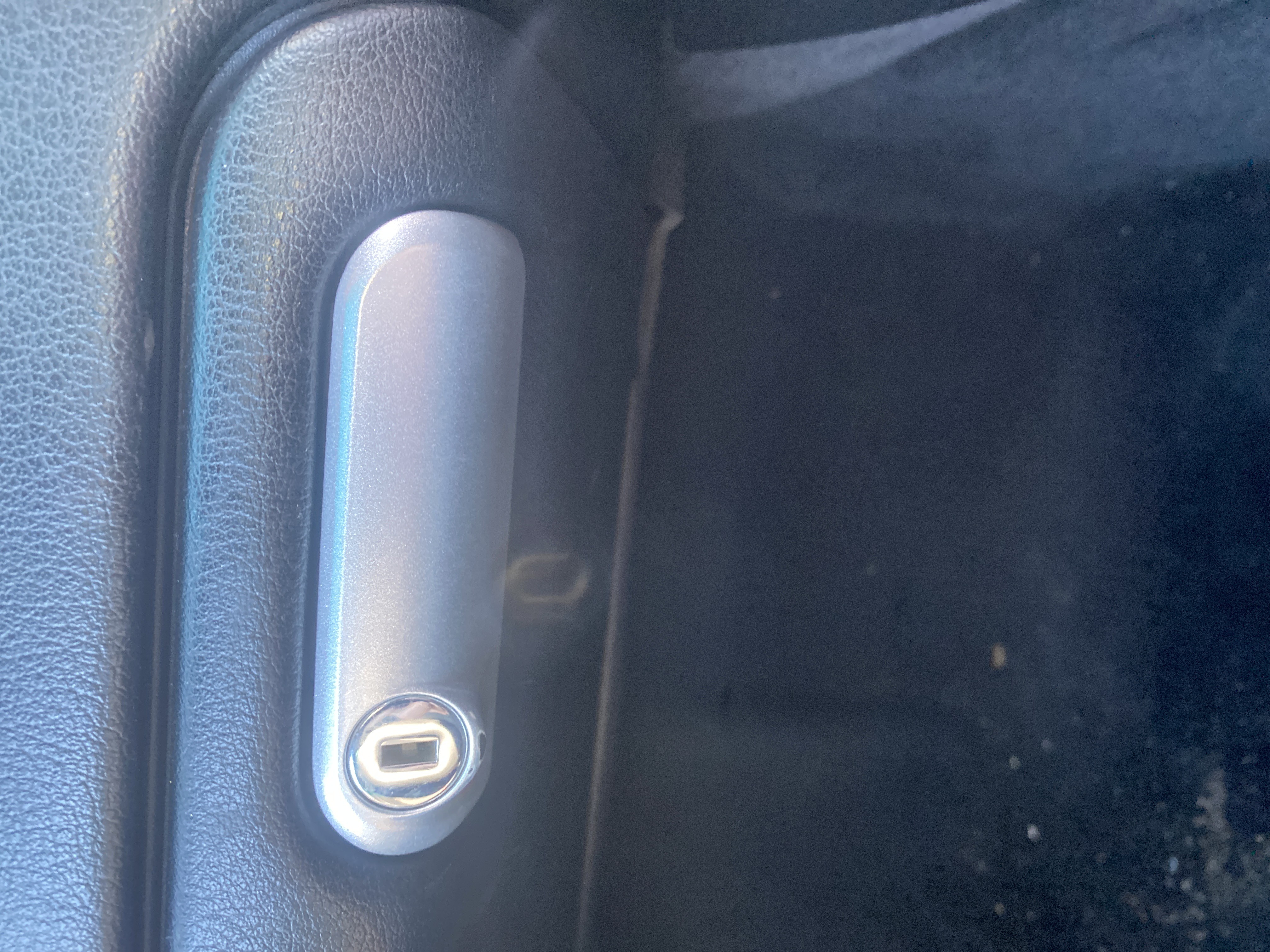 PORSCHE Boxster Handle for the glove compartment on a 2002 Boxter