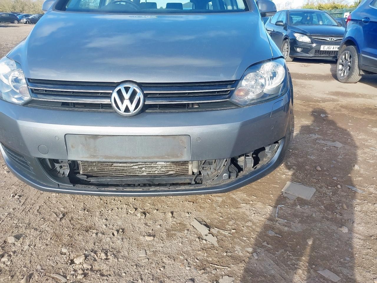 VOLKSWAGEN Golf Plus BUMPER - FRONT