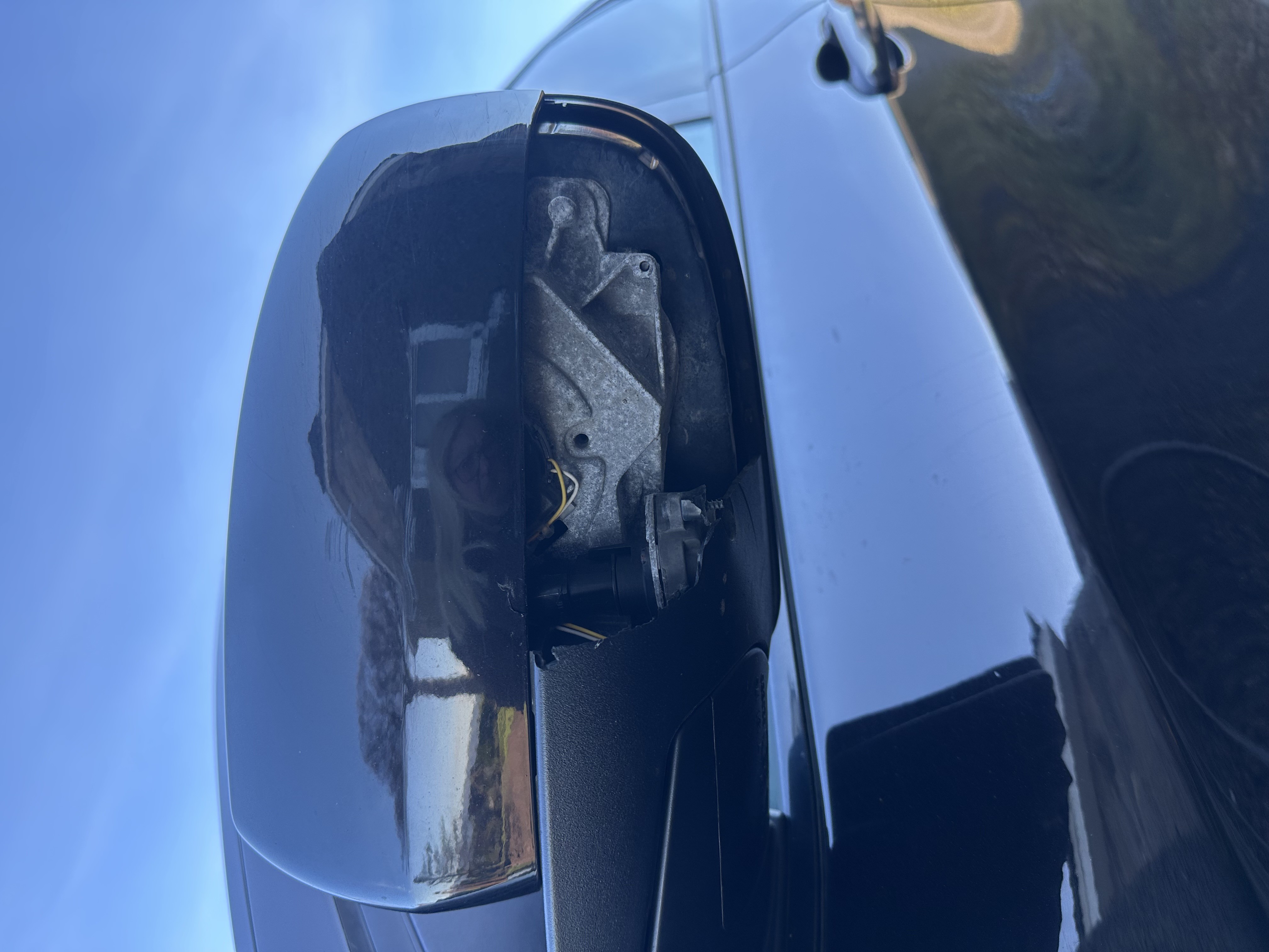 BMW X6 DOOR MIRROR - NS Left