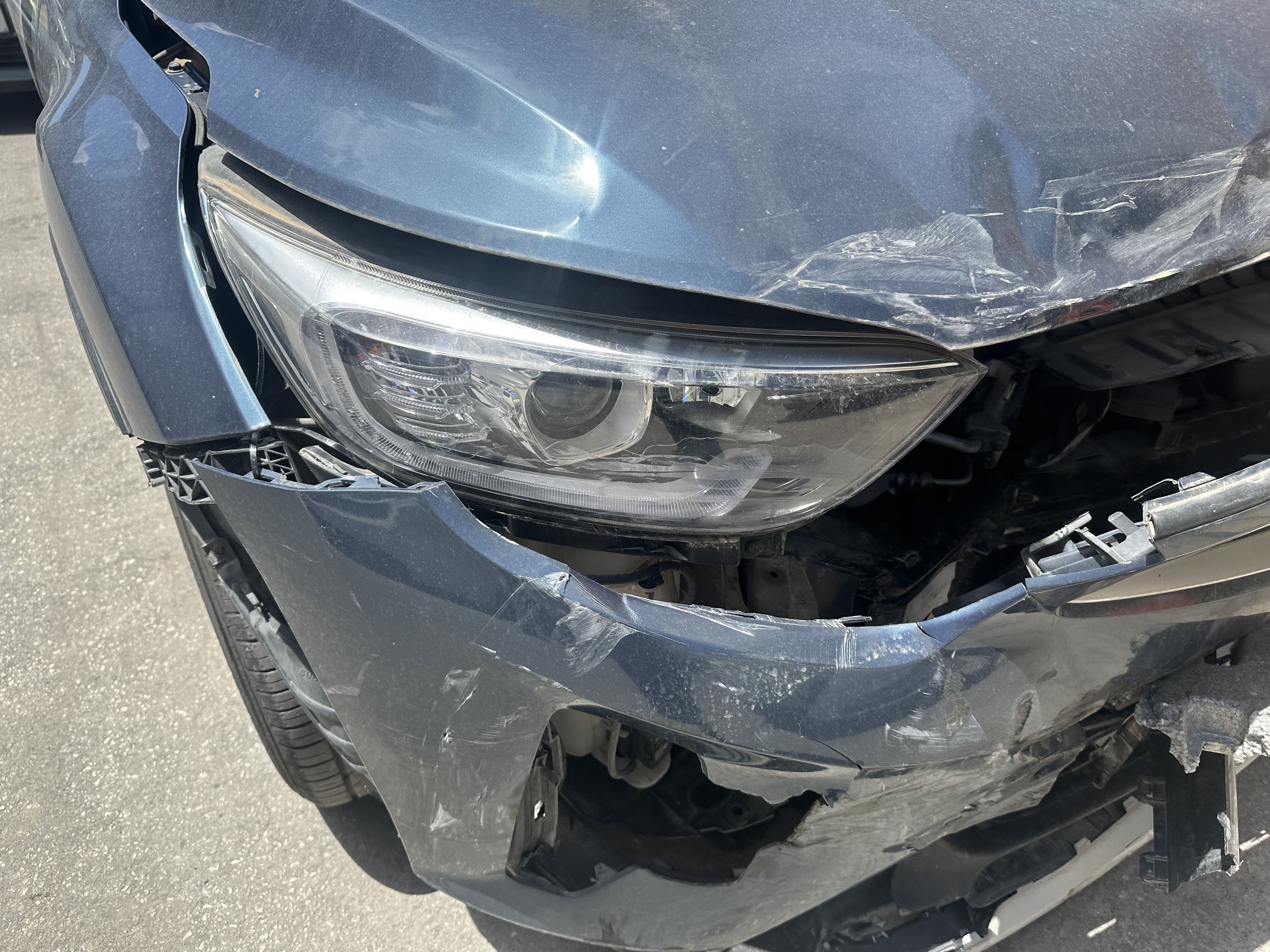 Kia Stonic HEADLAMP - NS Left, OS Right