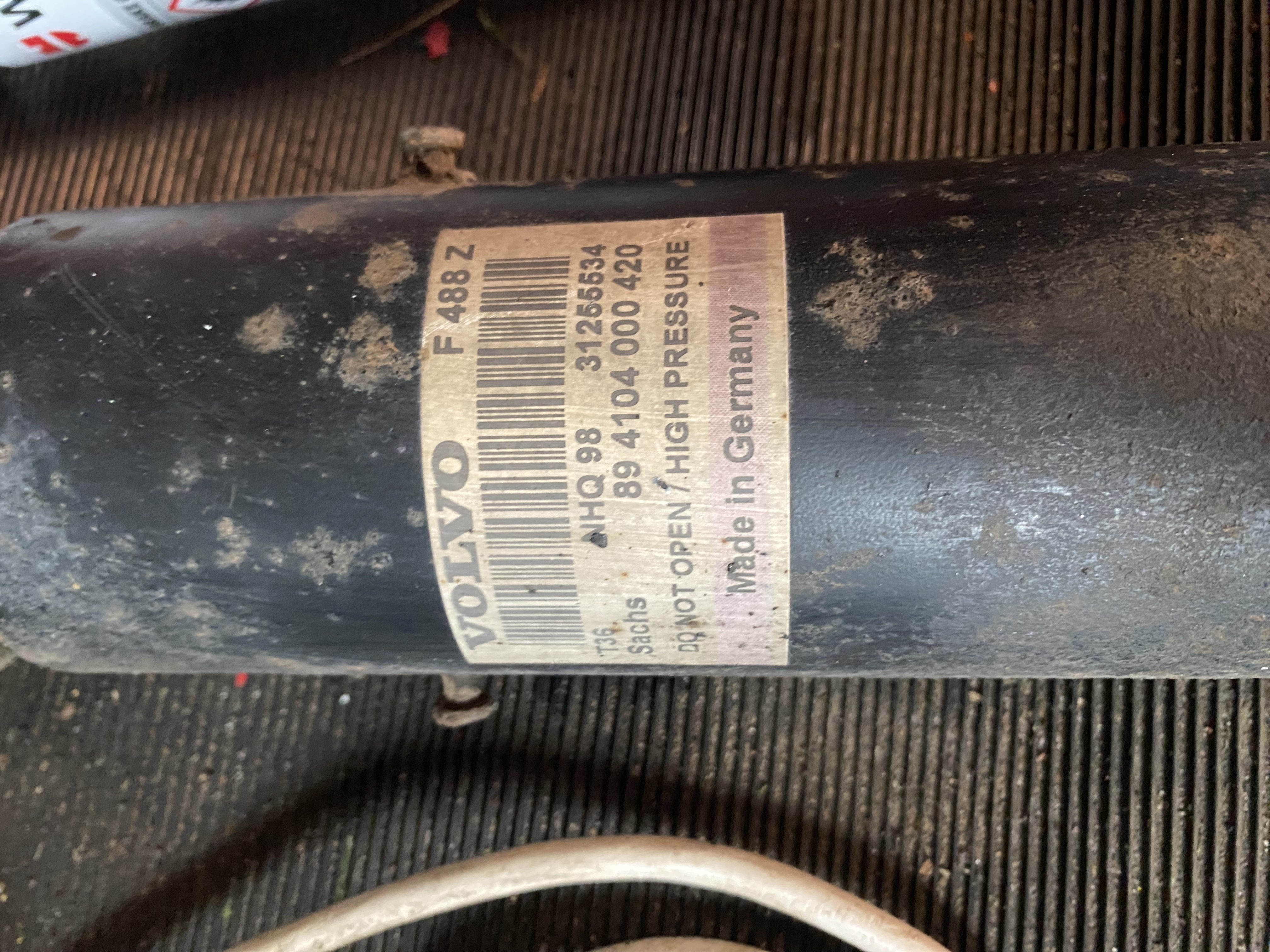 VOLVO S80 SHOCK/STRUT - NSR Rear Left