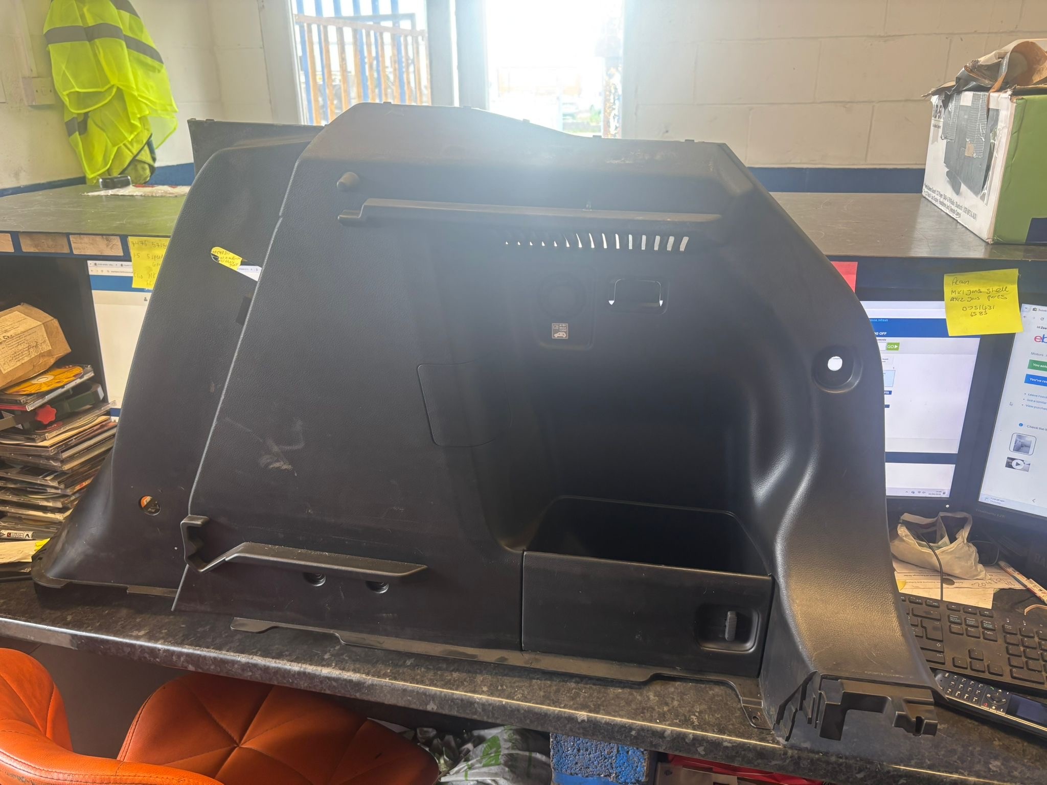 SUZUKI SX4 S-Cross BOOT SIDE PANEL - OSR Rear Right