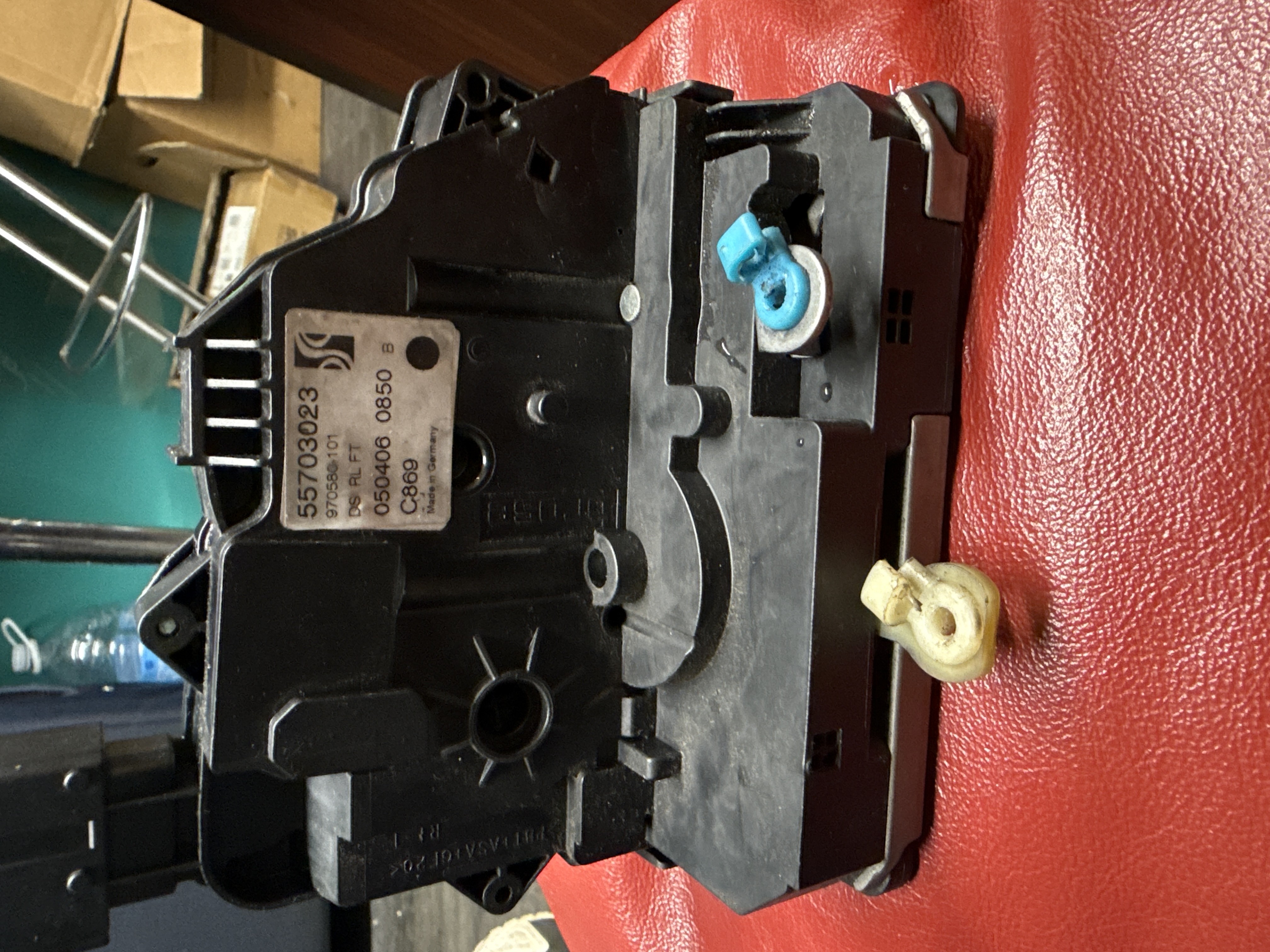 FIAT Grande Punto DOOR LOCK MECHANICAL - OSF Front Right