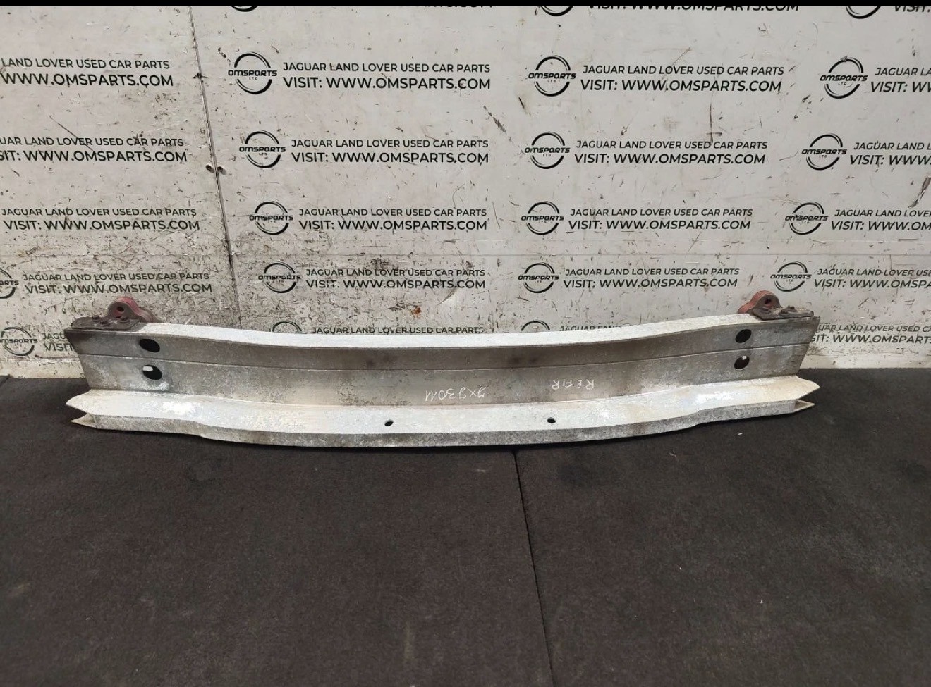 JAGUAR XJ BUMPER REINFORC - REAR