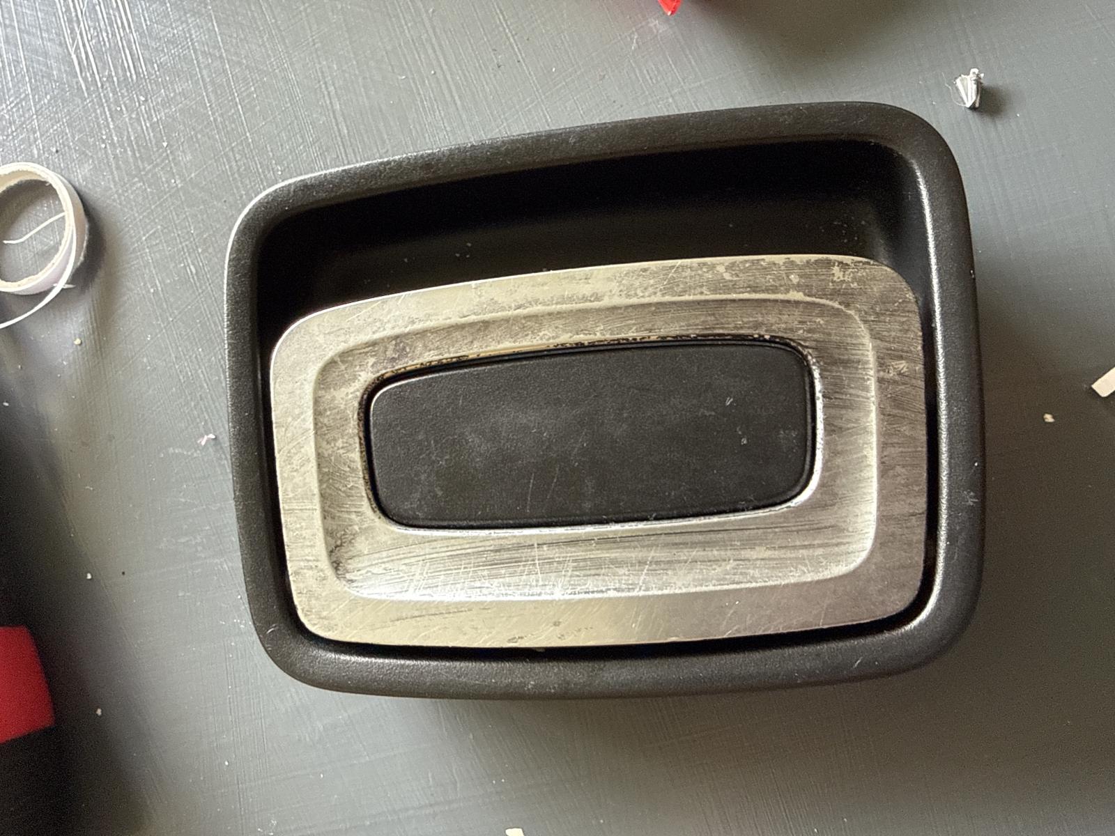 MG HS PARCEL SHELF