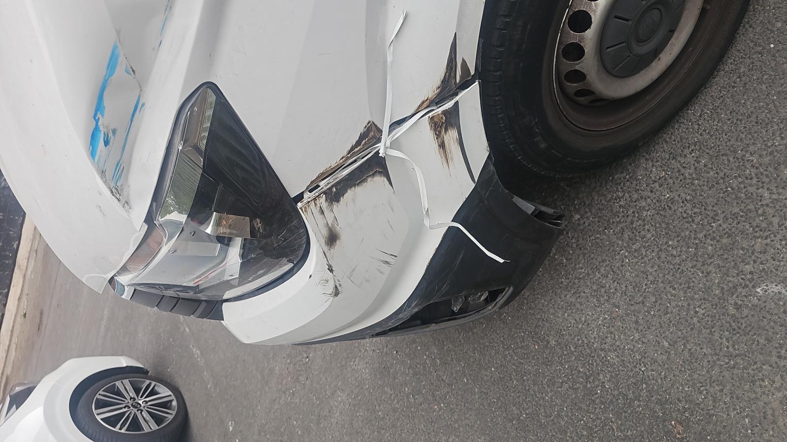 VOLKSWAGEN CRAFTER BUMPER - FRONT