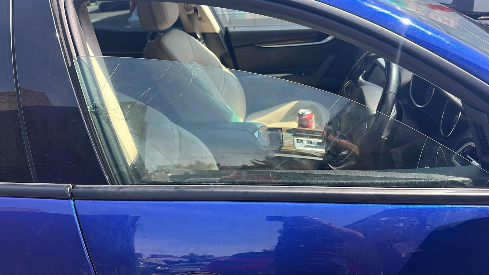 MASERATI Ghibli front right driver side glass