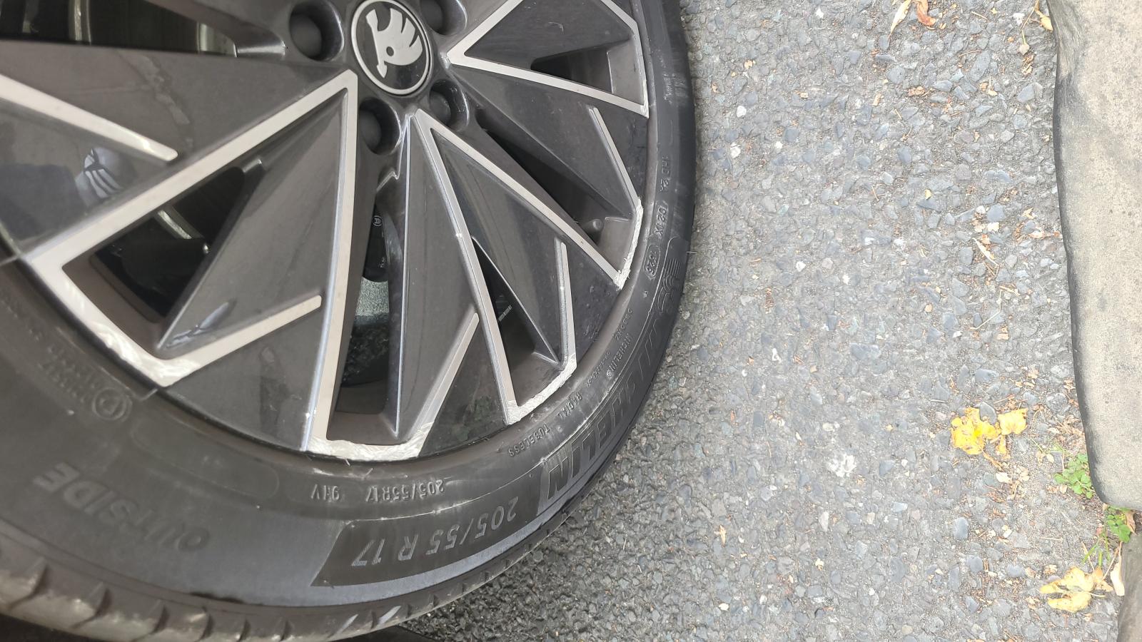 SKODA Kamiq Alloy