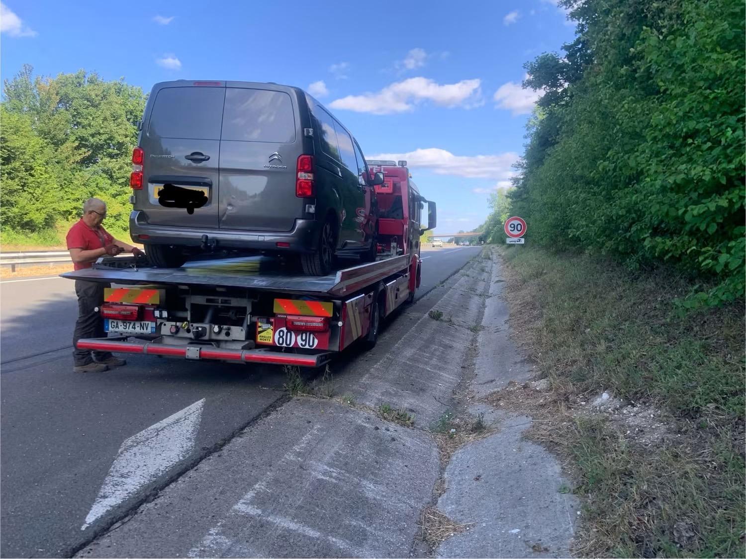 CITROEN Dispatch ENGINE - DIESEL
