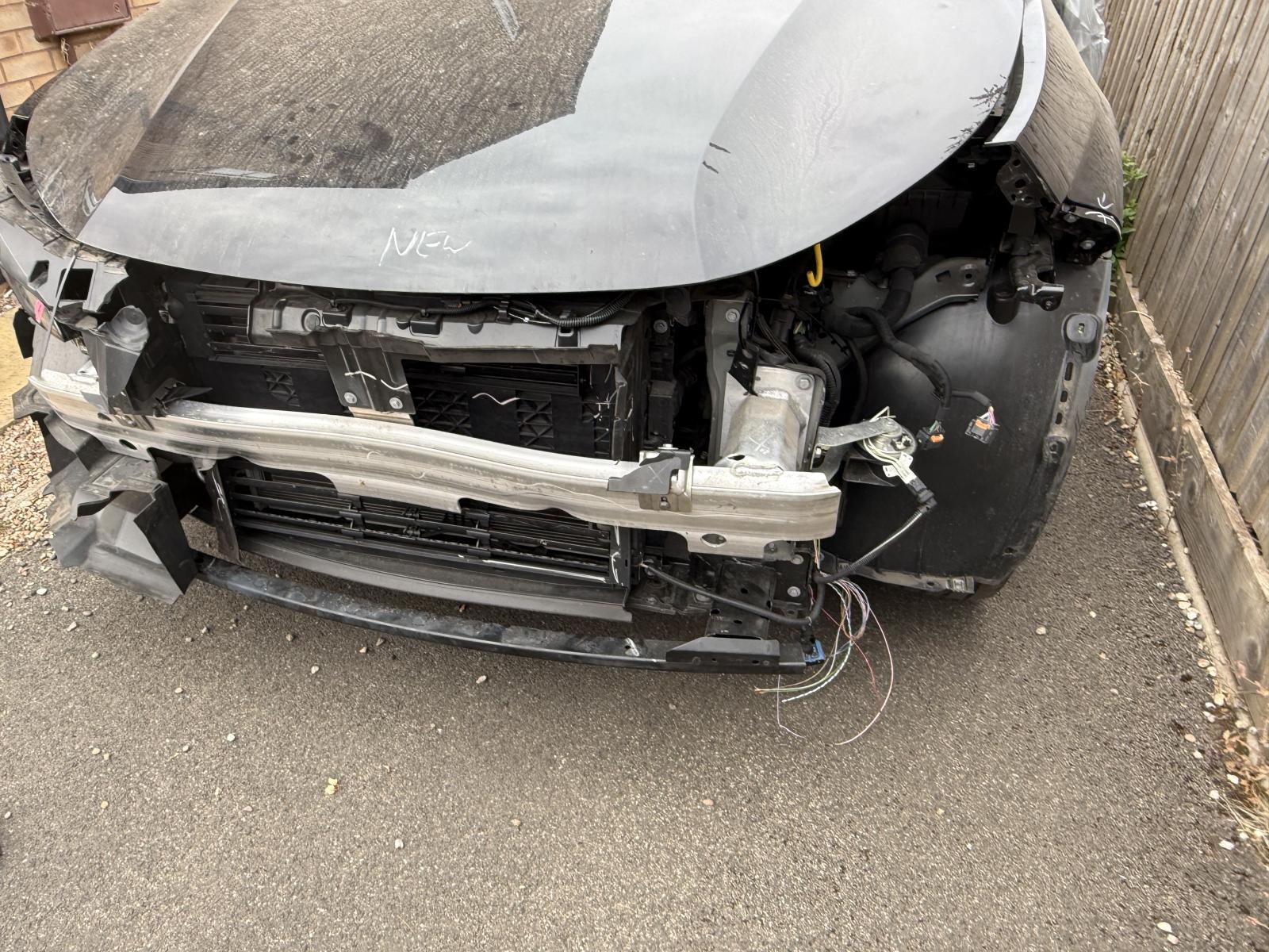 PEUGEOT 408 BUMPER - FRONT