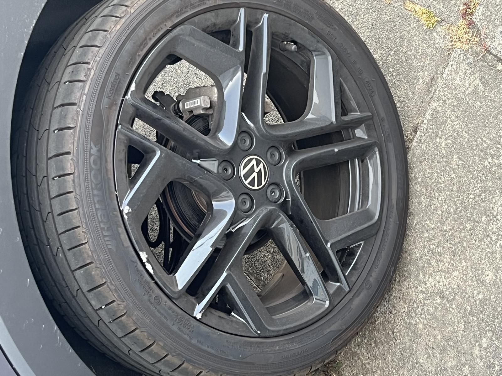 VOLKSWAGEN T-Cross Alloy wheel