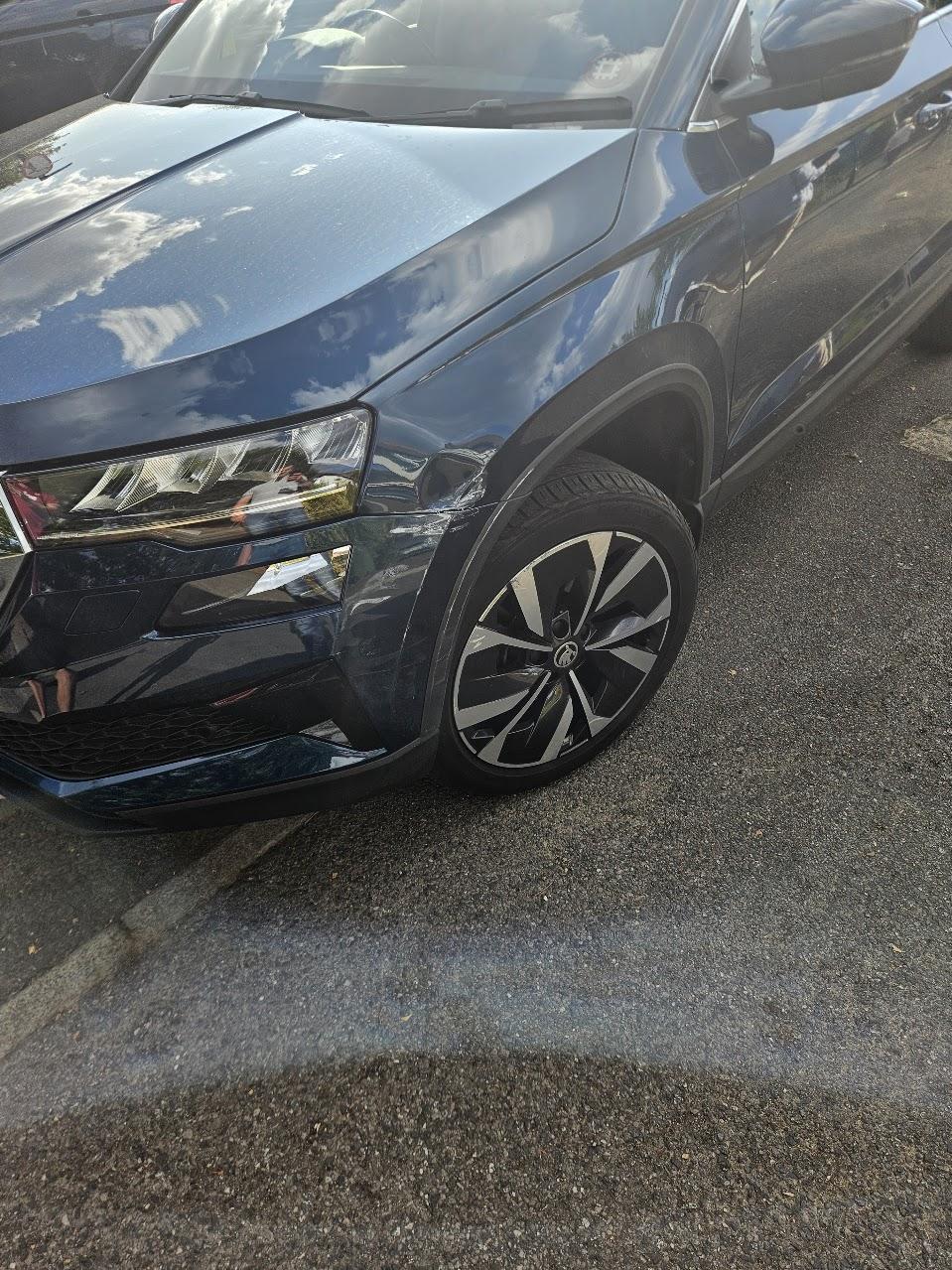 SKODA Karoq WING - NS Left