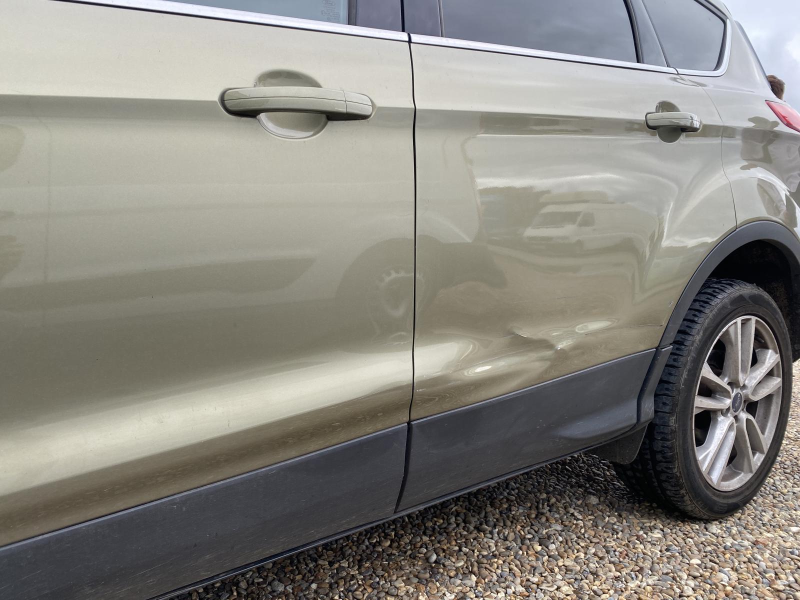 FORD Kuga DOOR  - NSR Rear Left