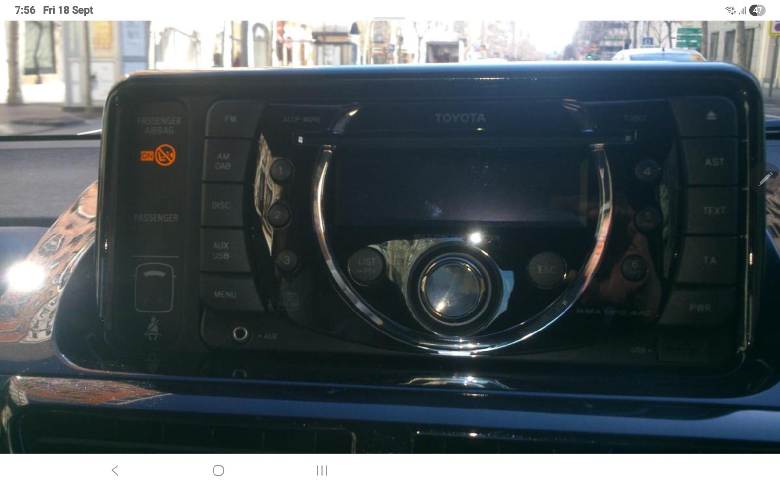 TOYOTA IQ Dashboard seatbelt/airbag module