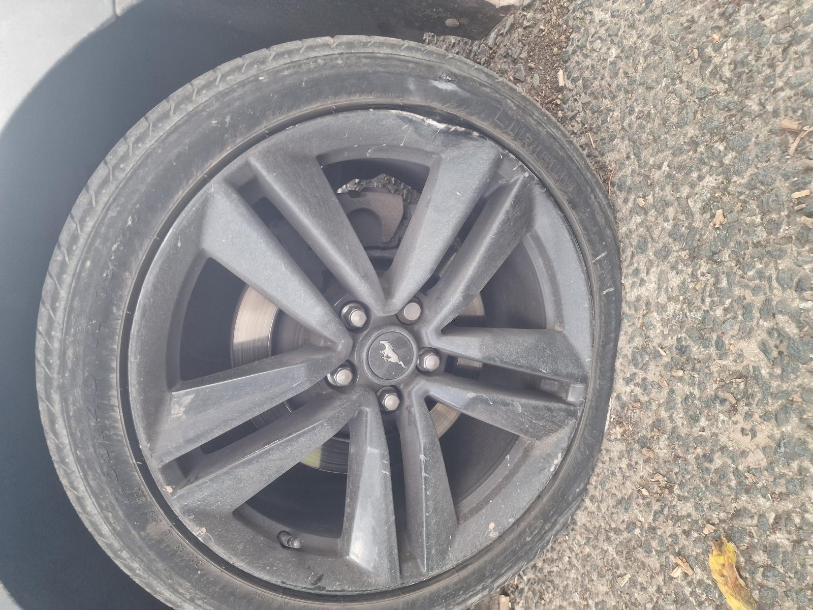 FORD Mustang WHEEL (ALLOY)