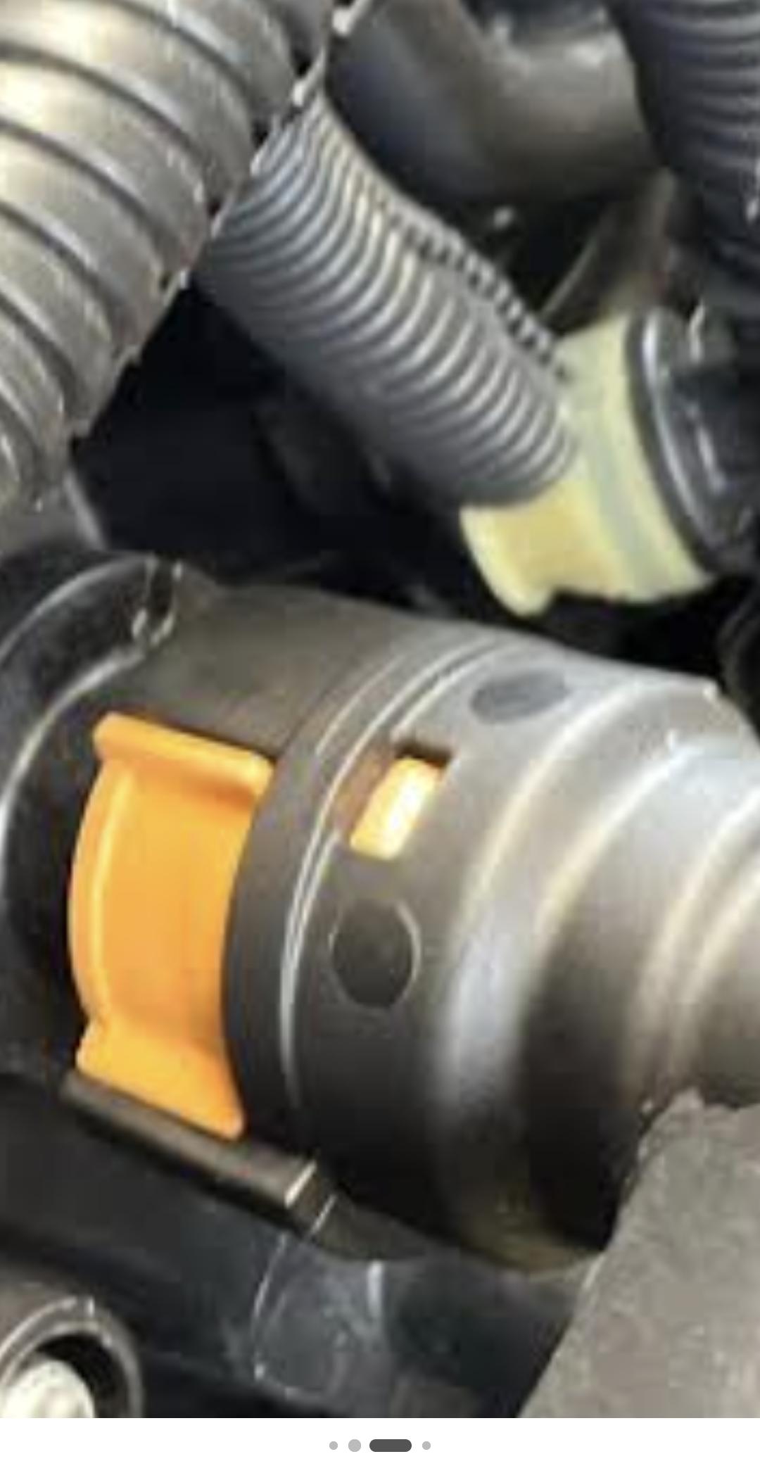 FORD Kuga Connector