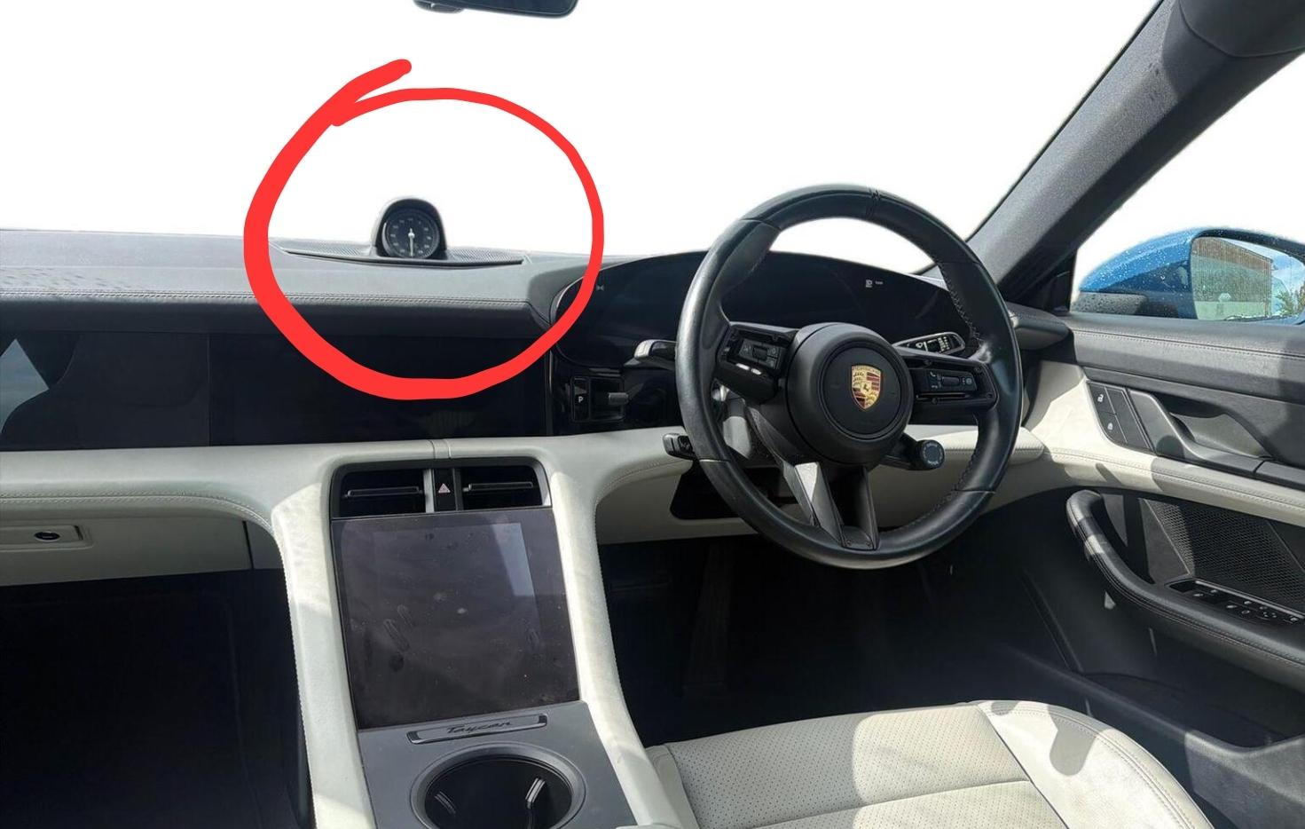 PORSCHE Taycan CLOCK