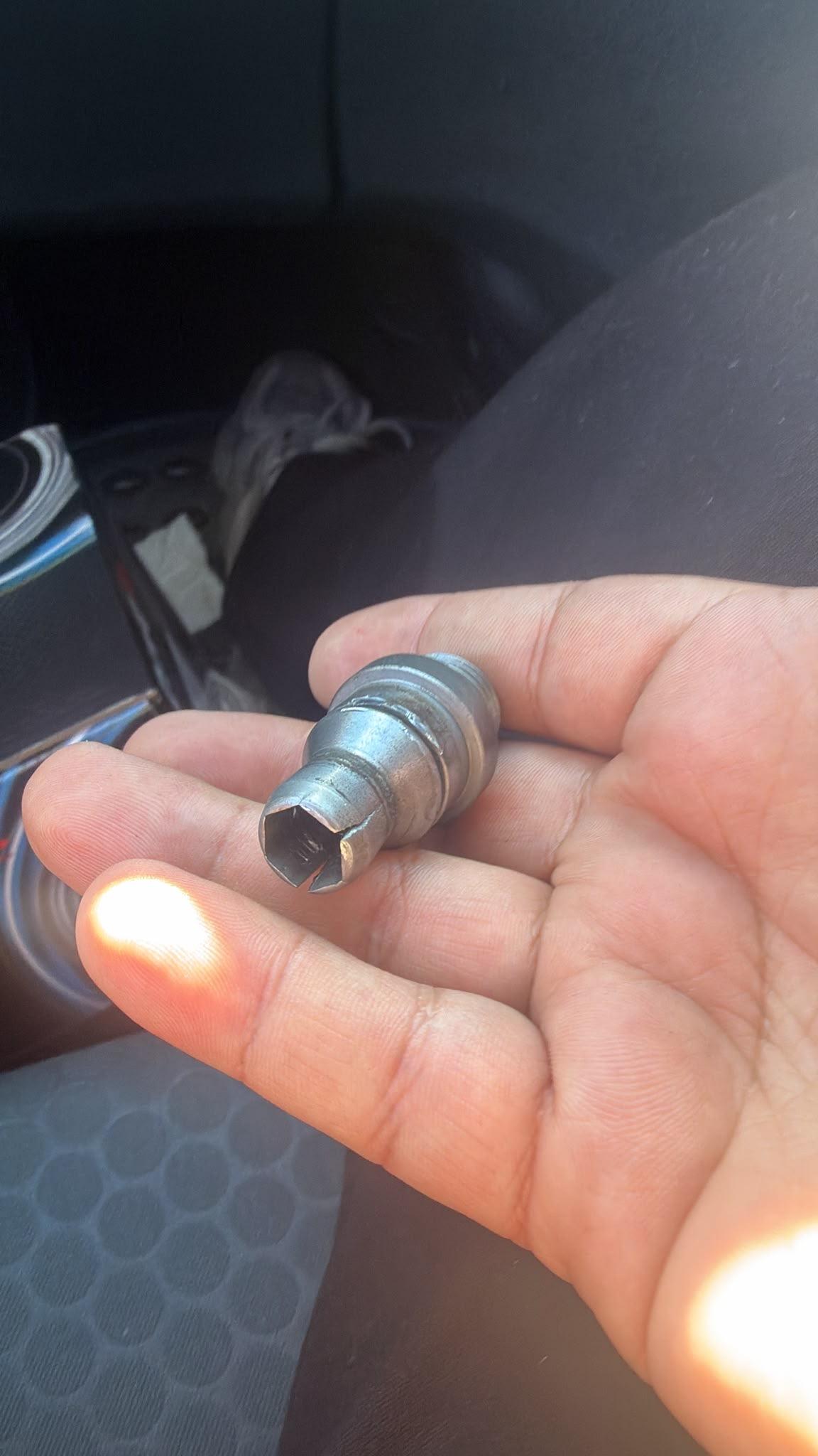 BMW X1 Turbo coolant flange
