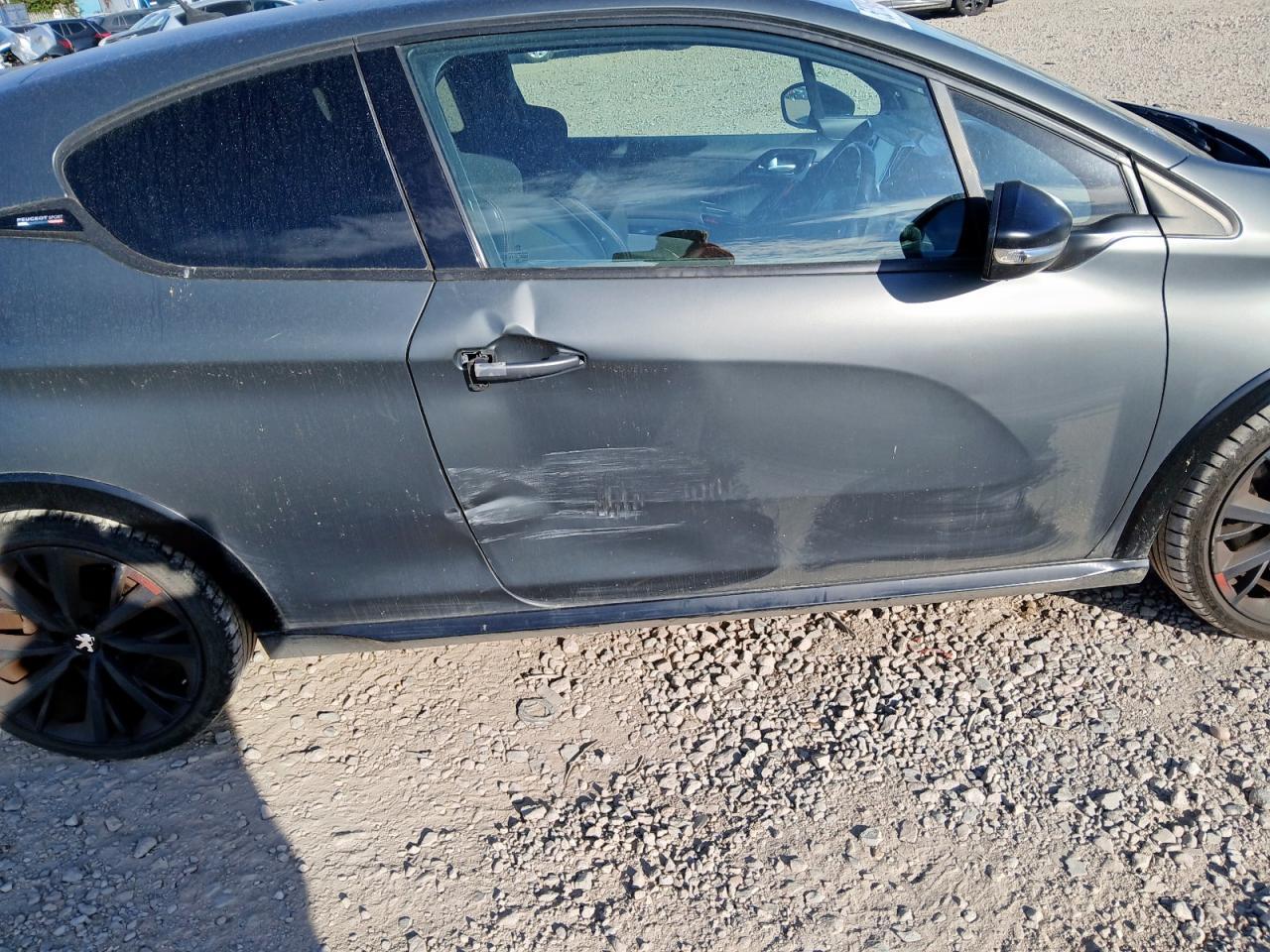 PEUGEOT 208 DOOR  - OSF Front Right