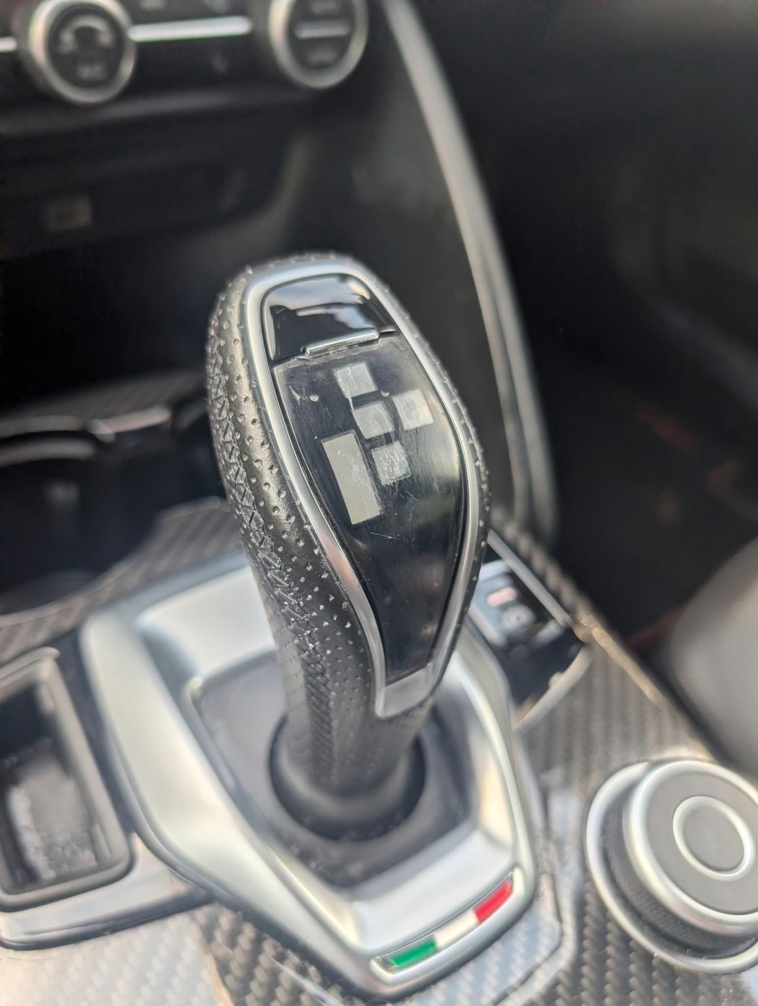 ALFA ROMEO Giulia GEAR STICK/SHIFTER