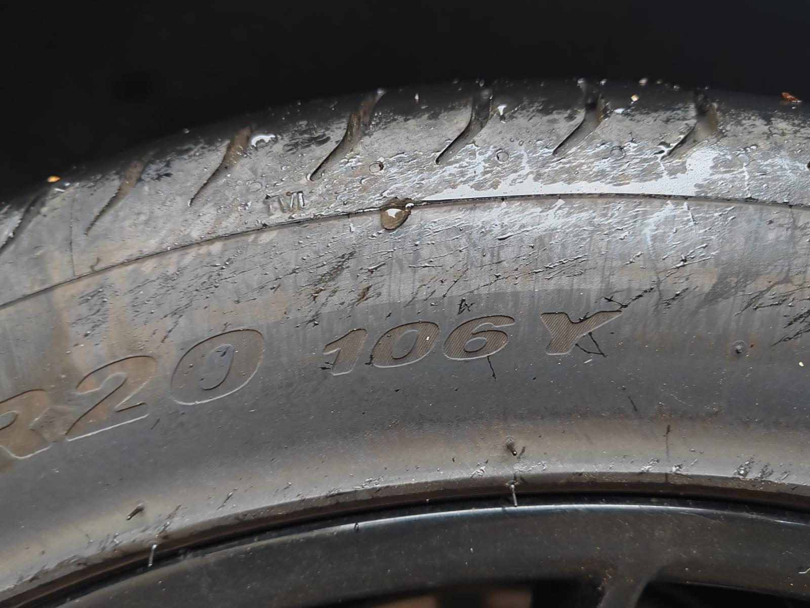 Porsche Macan WHEEL (ALLOY)